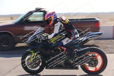 media/Nov-03-2025-Lets Ride (Mon) [[4d74c1c4d3]]/B Group/Grid/